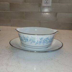 Noritake Milford Gravy Boat with attached saucer